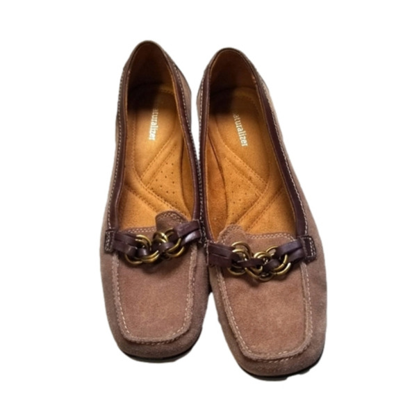 𝅺naturalizer Carlene Chain Loafers with Leather Upper, Comfort Soles Size 8 - Picture 1 of 4